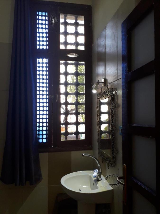 Villa Nile House Louxor Extérieur photo